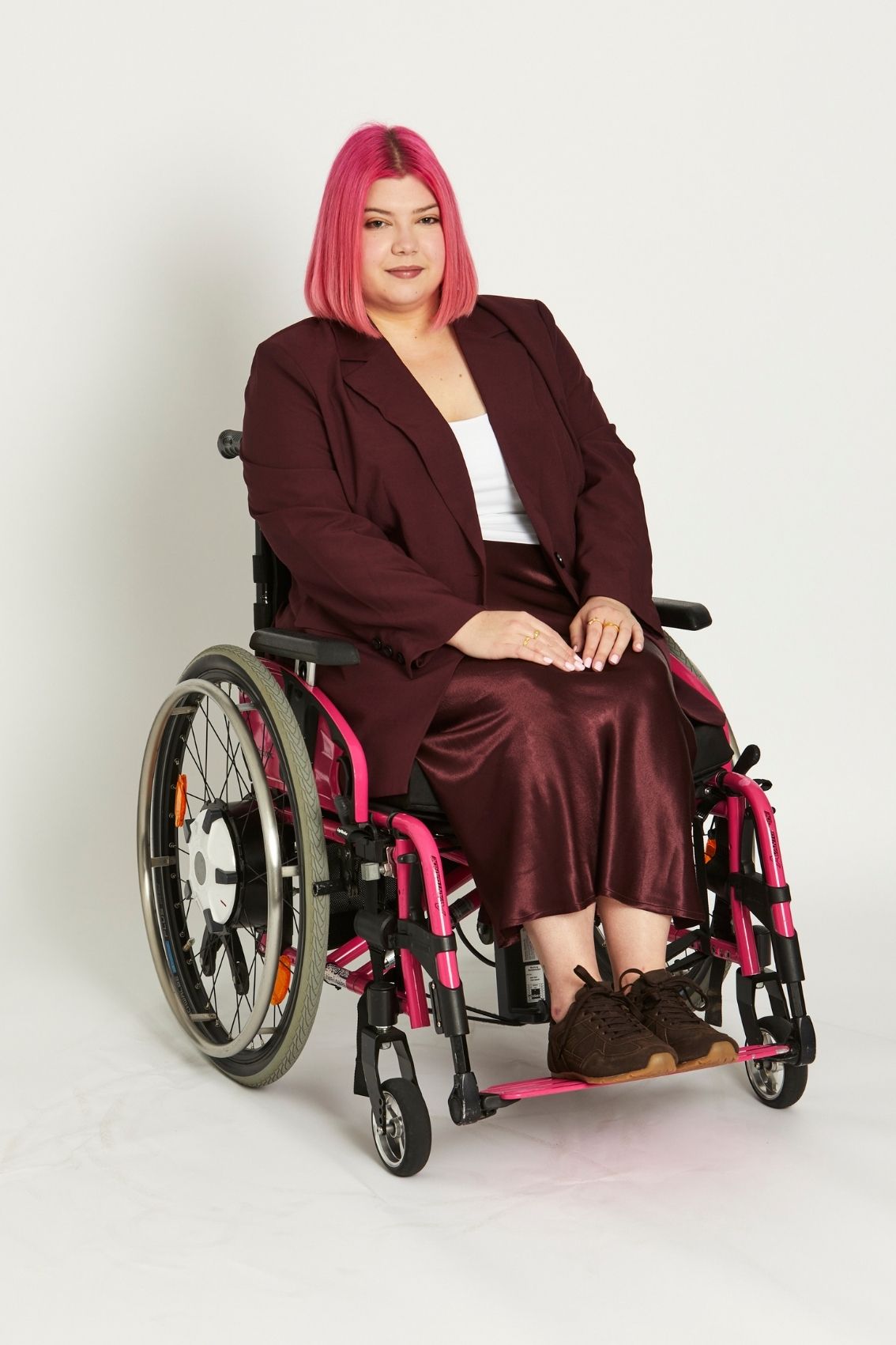 Ari-Blazer-Cherry-2